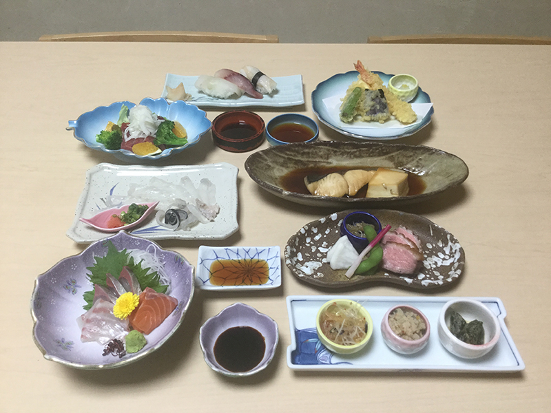 会席料理4,000円