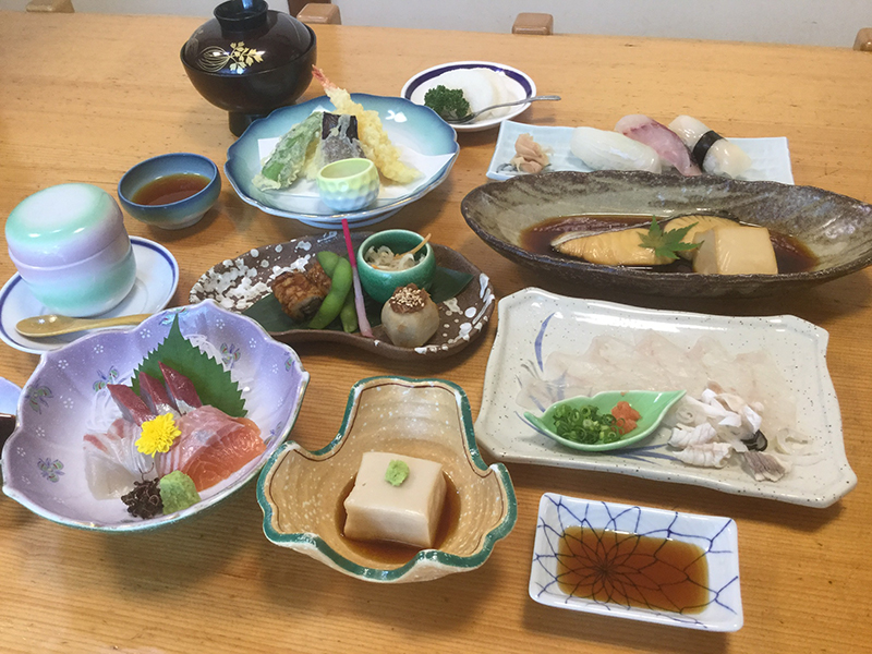 法事会席4,000円(例)